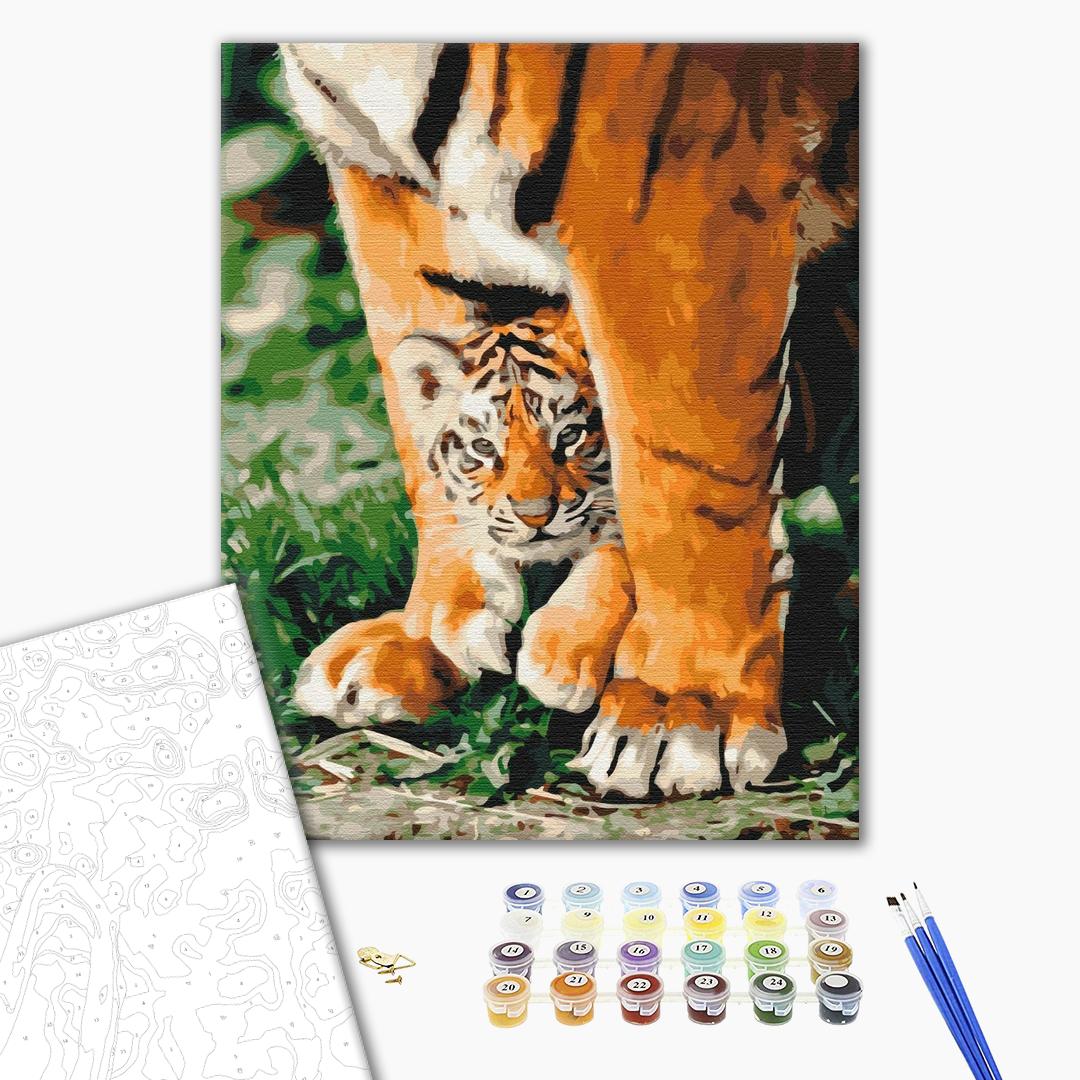Painting by numbers Tiger cub in mighty paws (BS29947)